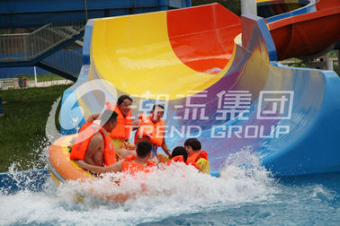 Disesuaikan Super Tornado Fiberglass Water Slides 14.6m Platform Tinggi untuk Themed Water Park
