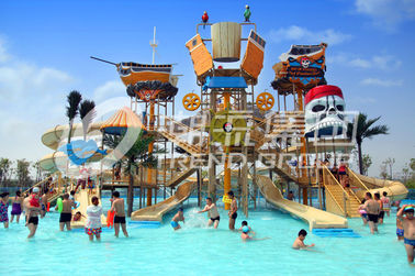 Mengambang Air Playground Equipment Tema besar Hotel Outdoor Water Park