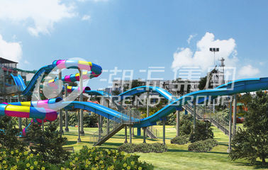 Komersial Water Park Slide Fiber Glass Kapasitas 360 orang / jam untuk Gaint Water Park