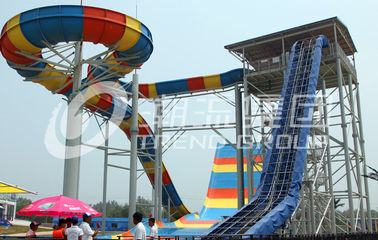 Colorful FPR besar Slides Water Menarik Bommerang untuk Giant terbuka Water Park