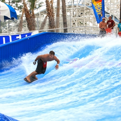 Durable Surfing Arus Rider Extreme Sport Fun naik 21.7m * 13.4m Untuk Water Park