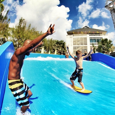 Air atraksi Flowrider air naik buatan Surfing untuk dua Surfer