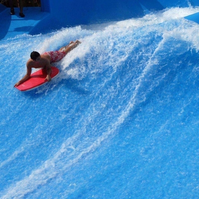 Aqua Mainkan Flowrider Air naik Untuk Skateboarding Surfing Sport / Fiberglass Air Slide