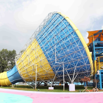 Colorful Luar Fiberglass Dewasa Water Slide 14.6m Ketinggian Platform Di Taman Bertema