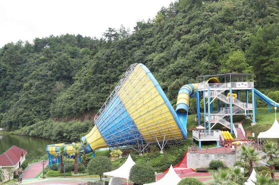 Tangki Air Super Tornado Fiberglass 14.6m Platform Height Easy Maintenance