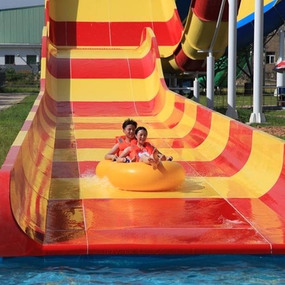 Raksasa Disesuaikan Boomerang Fiberglass Water Slides Outdoor Amusement Water Park
