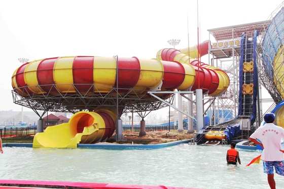 Slide Aqua Park Peralatan Ruang Bowl Air Dengan Kapasitas Tinggi 720 Riders / h