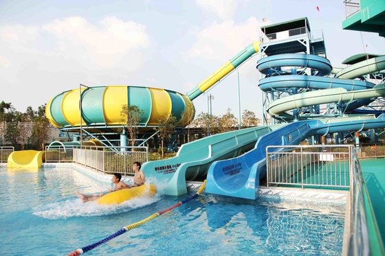 Aqua Park Fiberglass Slide / Slide Ruang Bowl Air Dengan Kapasitas Tinggi 720 Riders / h
