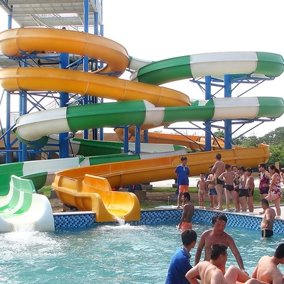 Lama rakit air slide plastik untuk anak-anak dan orang dewasa, air slide spiral untuk taman air