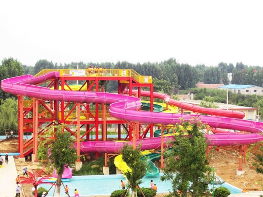 Warna Putih Aqua Park Slide, Keluarga Bermain Indoor Fiberglass Water Slides 6m Tinggi untuk Water Park