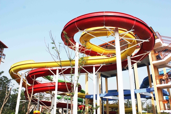 Luar ruangan Kustom Water Slides Spiral Water Slide Untuk Dewasa Dan Anak