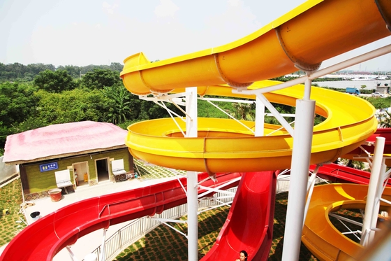 Disesuaikan Keluarga Aqua Park Slides luar ruangan Fiberglass Air Slide Untuk Amusement Park