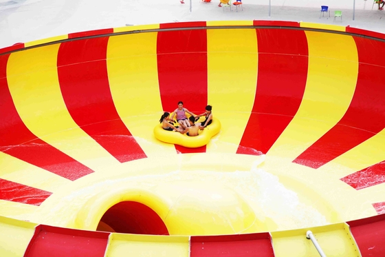 Giant Platform Fun Aqua Park Custom Water Slides / Peralatan Playground Air