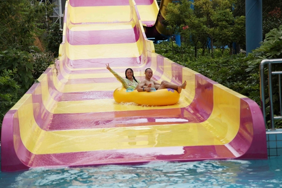 Raksasa Aqua Park Peralatan Menyenangkan Kolam Renang Fiberglass Waterslides