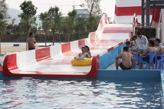Custom Fiberglass Water Slides dengan baja karbon galvanis
