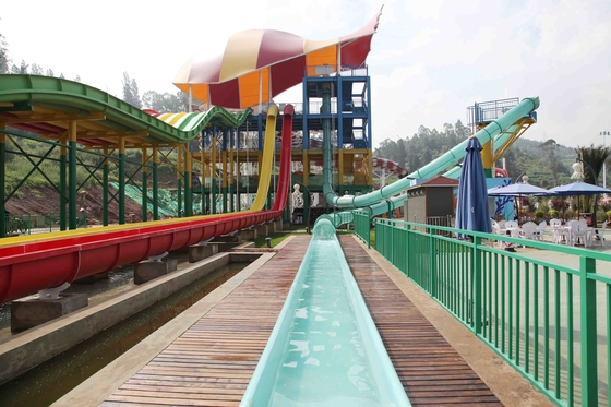 ExcitingLoopBody Slide Aqua Park Fiberglass Water Slide, Landasan Tinggi 16m