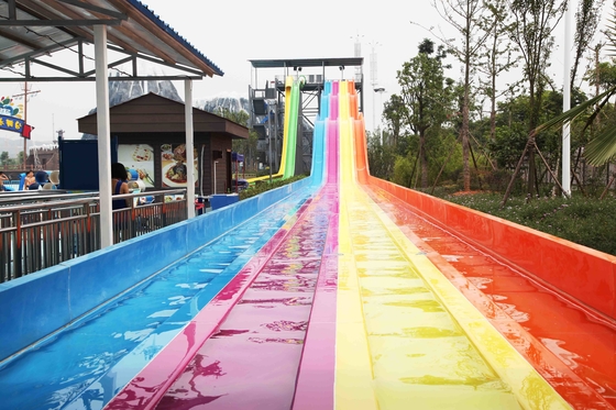 Commercial FRP Fiberglass Rainbow Water Slides disesuaikan dengan SGS ISO9001