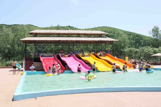 FRP Kids Combinaton Water Slide By Body Atau Rakit Untuk Konstruksi Taman Air Luar Ruangan