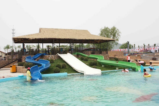 FRP Kids Combinaton Water Slide By Body Atau Rakit Untuk Konstruksi Taman Air Luar Ruangan
