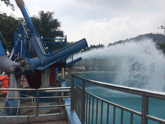 Ruang Lantai komersial Aqua Park Peralatan mendebarkan Cannon Bola 25-7m³