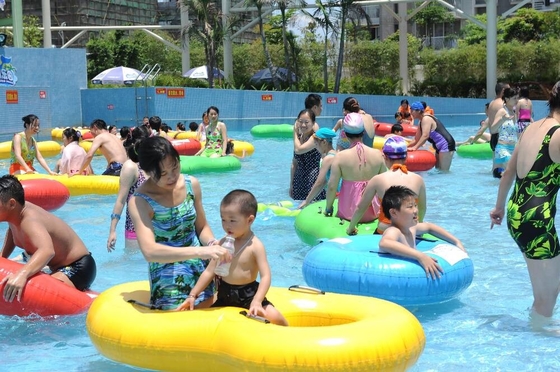 Proyek Waterpark, Kolam air yang menyenangkan peralatan Aqua Park proyek
