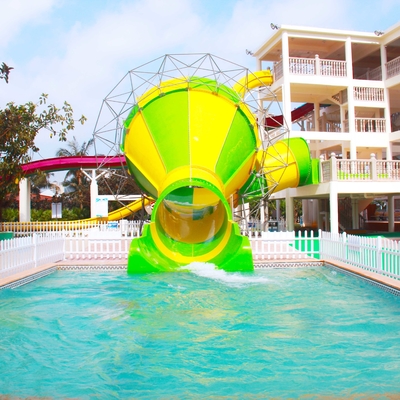 Comercial Indoor Air Putar Slide Kecil / Water Park naik 100m3 / Hr Kecil Tornado Water Slide