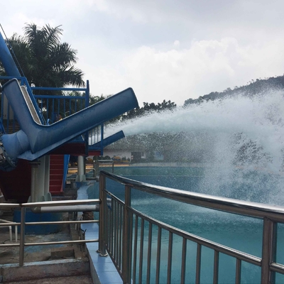 Komersial Lucu Gratis Jatuh Water Slide 1.2m Landasan Tinggi Untuk Taman Air Hiburan