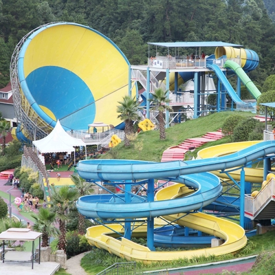 Tangki Air Super Tornado Fiberglass 14.6m Platform Height Easy Maintenance