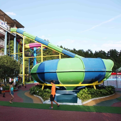 Dewasa Panjang Big Water Slide Untuk 180riders Amusement Park / Ruang Bowl Water Slide / H Kapasitas