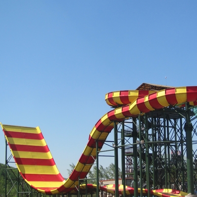 Fiberglass Aqua Park Peralatan, Giant Boomerang Air Slide Untuk Water Park