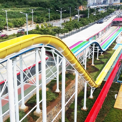 General Water Park Barang Khusus Water Slide Internet Kecepatan Dengan 120 Riders / H Kapasitas