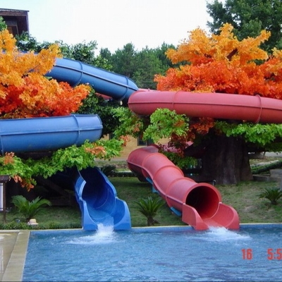 Komersial Playground Equipment Buka Tutup Body Style Slides Untuk Anak-Anak