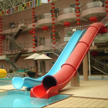 Indoor / Outdoor Fiberglass air slide permainan untuk anak-anak / Resort liburan keluarga