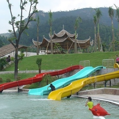 2m Tinggi Fiberglass Kids&#39; Water Slides, Gunung Slide Untuk Anak, Orang Tua-anak Water Park