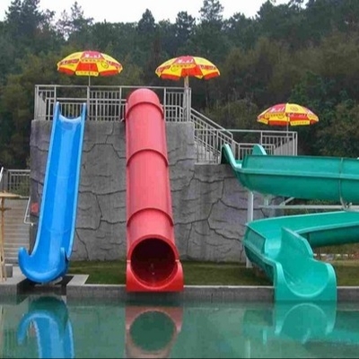 Komersial Fiberglass Kids &#39;Water Slide Water Park Peralatan Untuk Kolam Renang