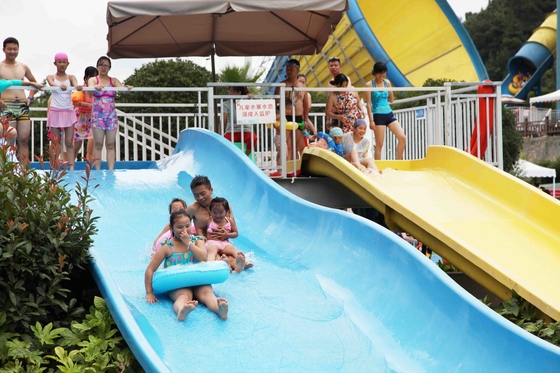 Komersial Water Park Peralatan Fiberglass Water Slides untuk Kolam Renang