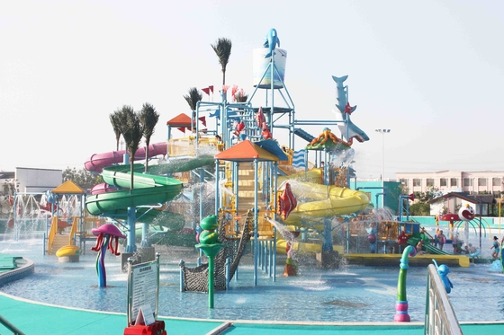 Gaint Fiberglass Water House Aqua Park Permainan Dengan Water Slide Untuk Family Fun