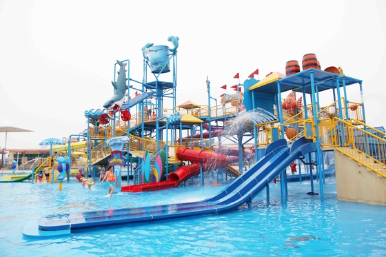 Taman Air Fortress dengan Air Dewasa Slide / Anak-anak Seluncuran