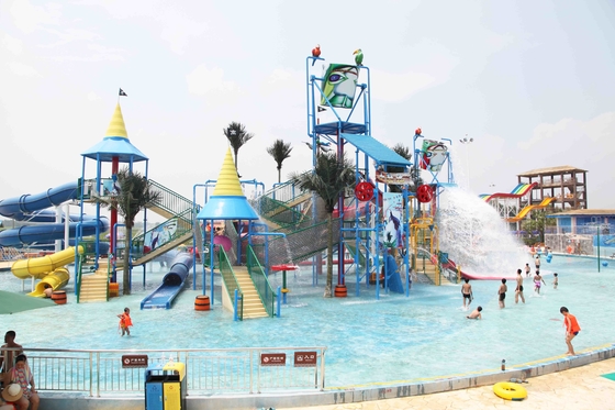 Taman Air Fortress dengan Air Dewasa Slide / Anak-anak Seluncuran