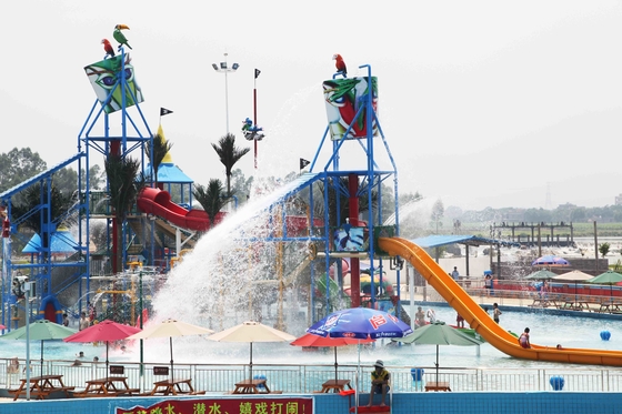 Interaktif Aqua Park Permainan Air Rumah Fun Theme Park / Fiberglass Slides