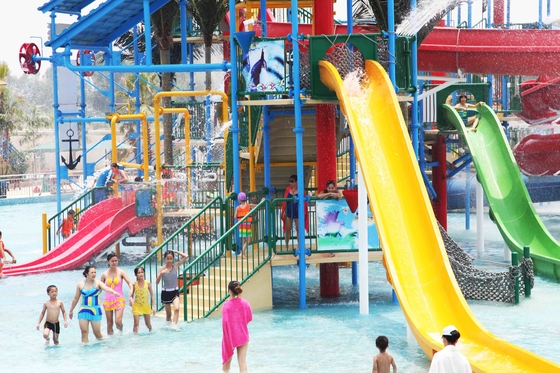 Luar ruangan Struktur Aqua Playground Water House, Water Park Equipment OEM