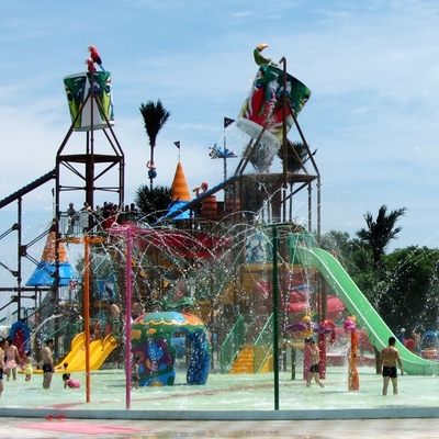 Fiberglass bermain anak Aqua peralatan air besar rumah keluarga menyenangkan Custom