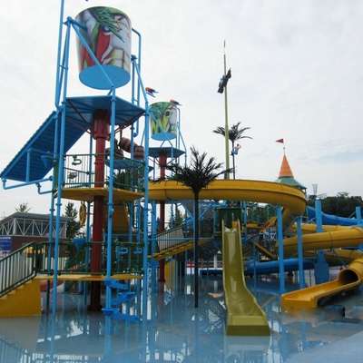 Luar ruangan Permainan Air Playground Water Park, Big Water Rumah 100 Riders OEM