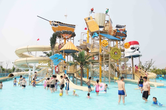 Peralatan Taman Bermain Air Raksasa yang Disesuaikan untuk Taman Bertema Aqua Fiberglass Water Slide