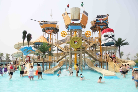 Fiberglass Aqua Playground Equipment Customized Big Water House Untuk Hiburan Keluarga