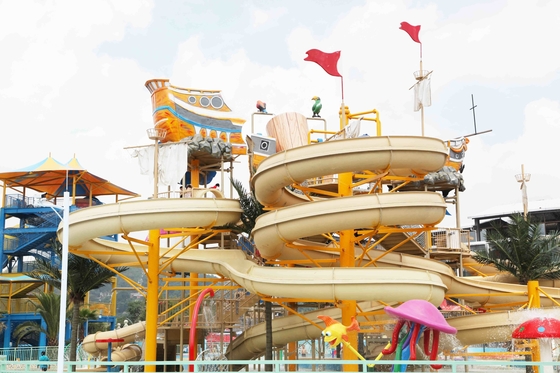 Fiberglass Aqua Playground Equipment Customized Big Water House Untuk Hiburan Keluarga