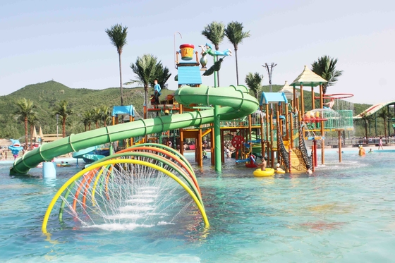 Keluarga Komersial Aqua Playground Fiberglass dengan Water Park Slides / Disesuaikan Water Park equipemnt