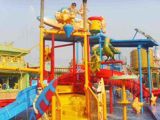 Indah Tema Water Park Peralatan Fiberglass Anak Water House Dengan Slides