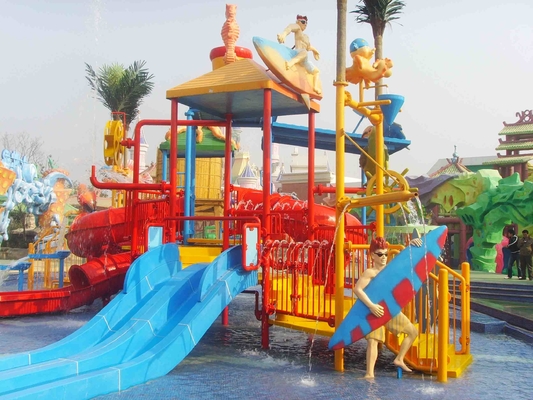 Indah Tema Water Park Peralatan Fiberglass Anak Water House Dengan Slides