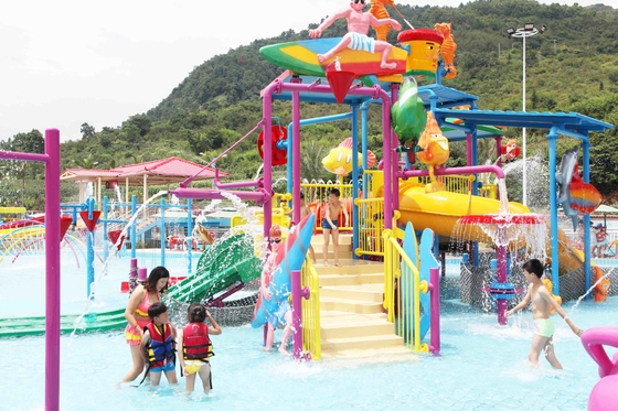 Disesuaikan Indoor / Outdoor Aqua Park peralatan fasilitas rumah interaksi keluarga